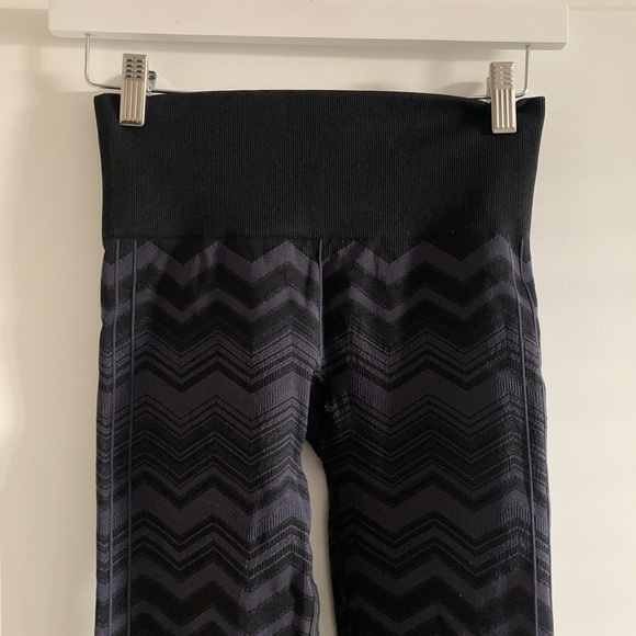 Lululemon Ebb To Street Pants Size 6/8 - Picture 2 of 8